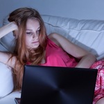 「SNSで取り残されてる感」を自分のモチベーションに変える方法