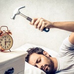 目覚まし時計を捨てよう！プロギャンブラー流、最強睡眠術