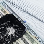 スマートフォンの保険、加入する価値はある？