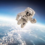NASAの宇宙飛行士スコット・ケリー氏、宇宙に行ったら身長が5センチ伸びた！