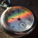 週50時間以上働いても、仕事の成果は変わらない
