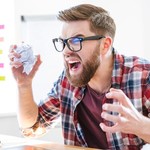 アメリカでは若者ほど職場で「クソッ」と言いがちなことが判明