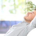 眠りを妨げる原因から悪夢への対処法まで。睡眠について知っておくべき20のこと
