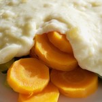 温野菜と相性抜群！とろけるチーズがたまらない「アリゴ」のレシピ