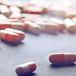 「偽薬」とわかっていても、プラシーボ効果が得られることが判明：研究結果