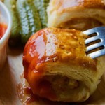 片手でサクサク食べたい、意外と簡単な「ソーセージロール」のレシピ