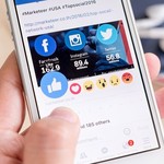 Facebookで企業にメッセージを送ると、広告が送られるようになる