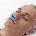 睡眠時無呼吸症候群を救う、使い捨て快眠ガジェット「Airing」