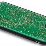 初対面でも話が弾みそう。日本の町工場の情熱を組み込んだiPhoneケース「基板回路線図」