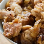 冬に食べたい、八角の香りが食欲をそそる「魯肉飯（ルーローハン）」のレシピ