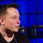 脳とAIが融合する？　イーロン・マスクが詳細を来月発表か