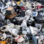 アジアでE-waste（電気電子機器廃棄物）の発生量が急増中